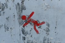 20150716_235854_falling_guy_sign