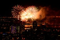 20150716_031049_fireworks_over_MONTREAL_Canada