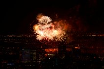 20150716_031305_fireworks_over_MONTREAL_Canada