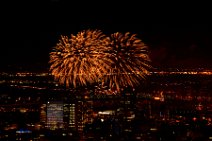 20150716_032425_fireworks_over_MONTREAL_Canada