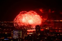 20150716_032632_fireworks_over_MONTREAL_Canada