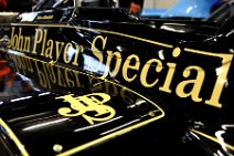 20110814_105848_AvD_OGP_Historical_F1_Pit_Lane
