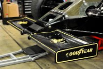 20110814_110756_AvD_OGP_Historical_F1_Pit_Lane