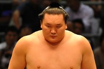 20110722_105229_NGO_SUMO