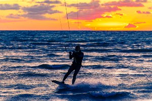 06 BEACH + WATER SPORTS