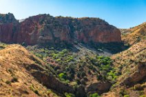 Mountains and landscape along Noravank Monastery Road - Armenia 04 Mountains and landscape along Noravank Monastery Road - Armenia 04.jpg