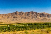 Mountains and landscape along Noravank Monastery Road - Armenia 05 Mountains and landscape along Noravank Monastery Road - Armenia 05.jpg