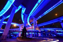 20131005_130441_inside_NINE_DRAGON_PILLAR_INTERSECTION_SHANGHAI_by_night