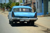 20160418_143352_CLASSIC_CAR_blue_Cuba