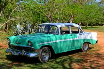 20160420_104614_CLASSIC_CAR_green_Cuba