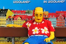 20120817_184350_LEGOLAND_BILLUND_tourists