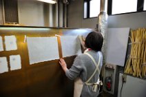 20130216_053552_PAPER_MANUFACTURING_in_MINO_Japan