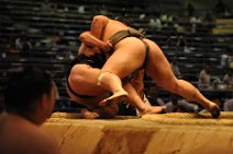 20110722_061125_NGO_SUMO_2