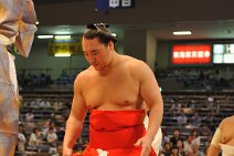 20110722_074843_NGO_SUMO