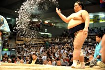 20110722_082809_NGO_SUMO