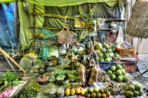 HDR - MAEKLONG MARKET STANDS - THAILAND 06