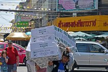 20150226_075608_transportation_PAK_KLONG_flower_market_Bangkok